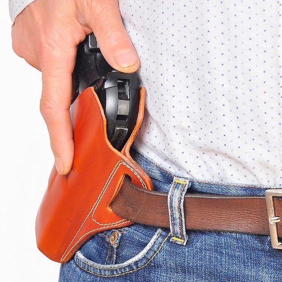 Gun Holster for Glock 17 & 19 OWB Real Leather Tan - Picture 6 of 7